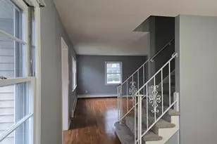 36 Tina Cir, Bridgeport, CT 06606 - Photo 3