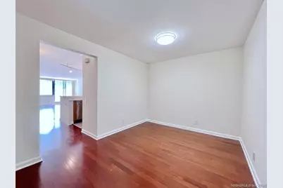 25 Forest Street #APT 3L, Stamford, CT 06901 - Photo 5