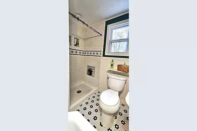 28 Tulip Street, Bristol, CT 06010 - Photo 25