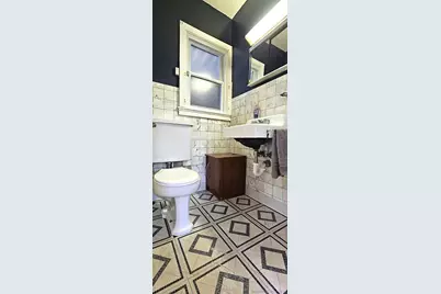 28 Tulip Street, Bristol, CT 06010 - Photo 17