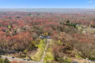 835 Monroe Turnpike, Monroe, CT 06468 - Photo 31