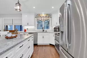 98 Great Hill Rd, Oxford, CT 06478 - Photo 3