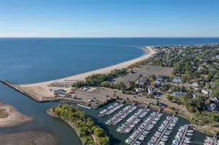 121 Howard St, Fairfield, CT 06824 - Photo 9