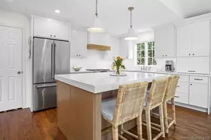 121 Howard St, Fairfield, CT 06824 - Photo 5