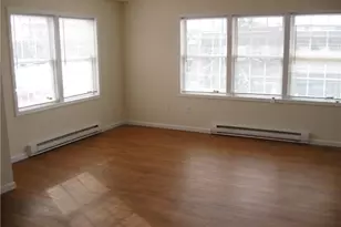 7 New St, Danbury, CT 06810 - Photo 9