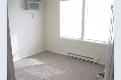 7 New Street #305, Danbury, CT 06810 - Photo 5