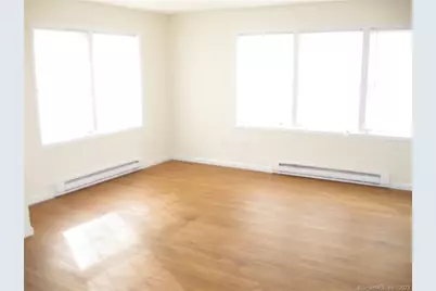 7 New Street #305, Danbury, CT 06810 - Photo 3