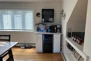 72 Carson Ave, Wethersfield, CT 06109 - Photo 7