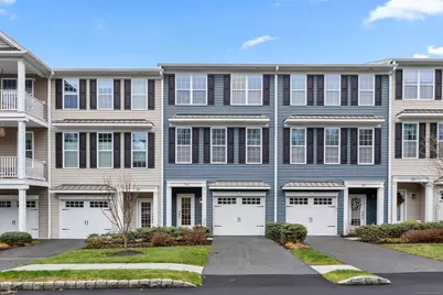 164 Warrington Round #164, Danbury, CT 06810 - Photo 1