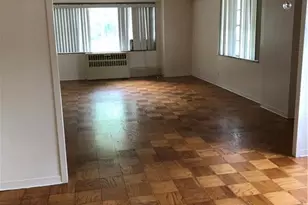 80 Cartright St, Bridgeport, CT 06604 - Photo 5