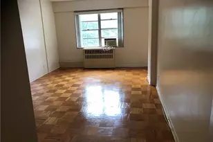 80 Cartright St, Bridgeport, CT 06604 - Photo 11