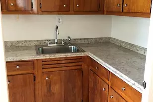 80 Cartright St, Bridgeport, CT 06604 - Photo 7