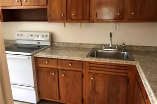 80 Cartright St, Bridgeport, CT 06604 - Photo 9