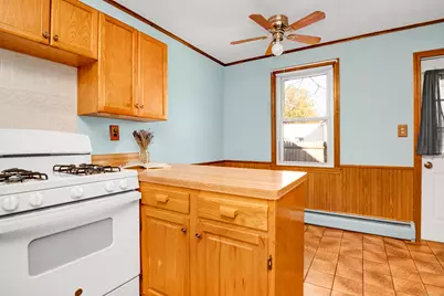 75 Lafayette Street, East Hartford, CT 06106 - Photo 21