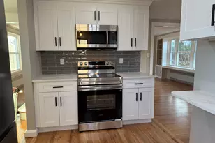 96 Bentwood Rd, West Hartford, CT 06107 - Photo 3