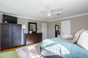 193 Putting Green Rd, Trumbull, CT 06611 - Photo 21