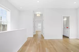 21 Beaumont St, Fairfield, CT 06824 - Photo 17