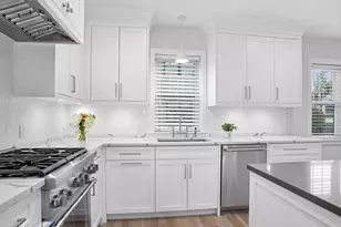 21 Beaumont St, Fairfield, CT 06824 - Photo 7