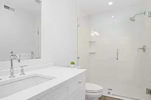 21 Beaumont St, Fairfield, CT 06824 - Photo 11