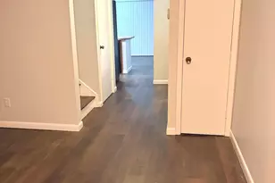 9 Patricia Rd, Bridgeport, CT 06606 - Photo 3