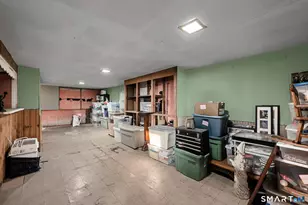 204 Hickory Cir, Middletown, CT 06457 - Photo 21