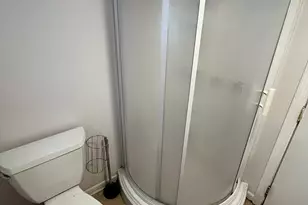 140 Edgewood Ave, Waterbury, CT 06706 - Photo 15