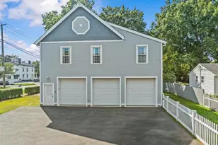 217 Huntington Rd, Stratford, CT 06614 - Photo 35