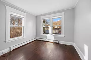 1045 Cooke St, Waterbury, CT 06704 - Photo 15