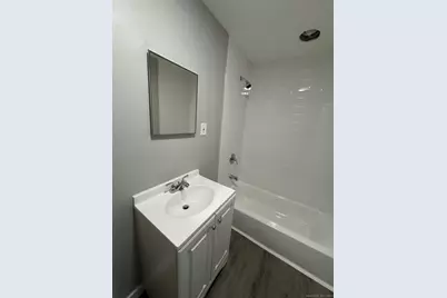 422 Lafayette Street #1R, Bridgeport, CT 06604 - Photo 11