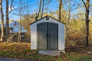 46 Hillside Dr, Groton, CT 06355 - Photo 25