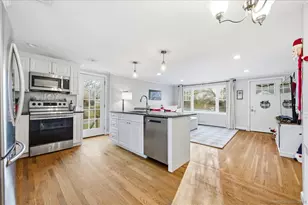 46 Hillside Dr, Groton, CT 06355 - Photo 11