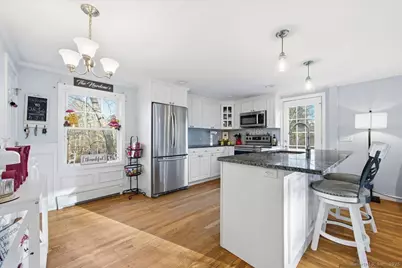 46 Hillside Drive, Groton, CT 06355 - Photo 7