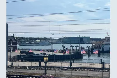 52 Bank Street, New London, CT 06320 - Photo 9