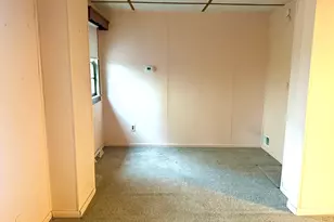 16 Naugatuck Ave, Shelton, CT 06484 - Photo 5