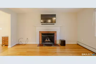 10 Sunrise Terrace, Simsbury, CT 06089 - Photo 9