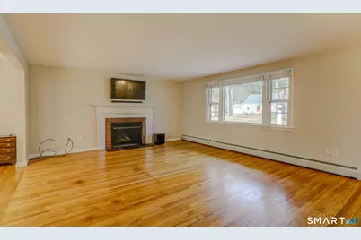 10 Sunrise Terrace, Simsbury, CT 06089 - Photo 7