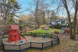 10 Tupelo Rd, Westport, CT 06880 - Photo 25