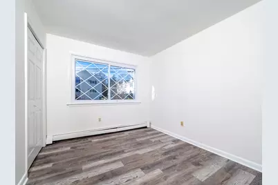 17 Bergh Street, Danbury, CT 06810 - Photo 13