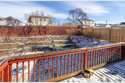 17 Bergh Street, Danbury, CT 06810 - Photo 29