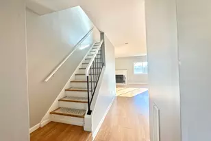 372 Monticello Dr, Branford, CT 06405 - Photo 3