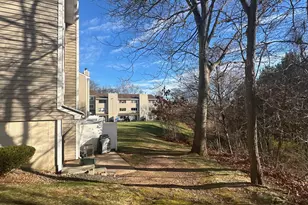 372 Monticello Dr, Branford, CT 06405 - Photo 19