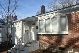 22 Sikorsky Pl, Stratford, CT 06614 - Photo 5