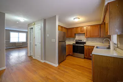 129 Brentwood Drive #129, Wallingford, CT 06492 - Photo 9