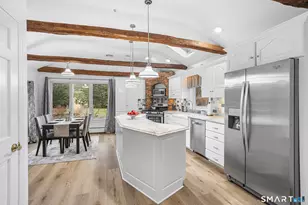 104 Putting Green Rd, Fairfield, CT 06825 - Photo 5