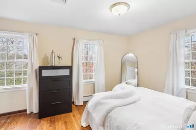 104 Putting Green Road, Fairfield, CT 06825 - Photo 17