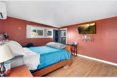 89 Gail Drive, Waterbury, CT 06704 - Photo 21