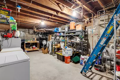 89 Gail Drive, Waterbury, CT 06704 - Photo 35