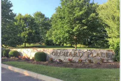 20 Orchard Street #306, Brookfield, CT 06804 - Photo 1