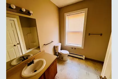 24 Mortson Street, Hartford, CT 06106 - Photo 11