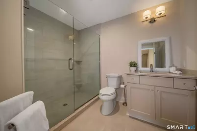 908 Boston Post Road #908, Madison, CT 06443 - Photo 17